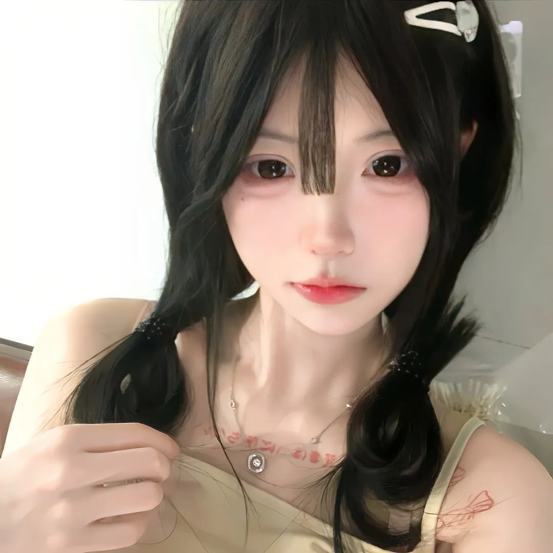 好莱坞诈骗女王